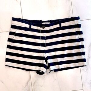 GAP black & white striped stretch cotton shorts, size 2, super cute